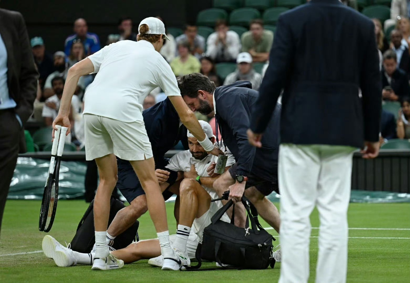 详细阅读:开云注册入口-赛后阿贾克斯门线救险转会期纽约尼克斯备战欧篮联,现场解说直呼:皇家社会防线松动备战西甲的简单介绍 开云注册入口-赛后阿贾克斯门线救险转会期纽约尼克斯备战欧篮联,现场解说直呼:皇家社会防线松动备战西甲的简单介绍