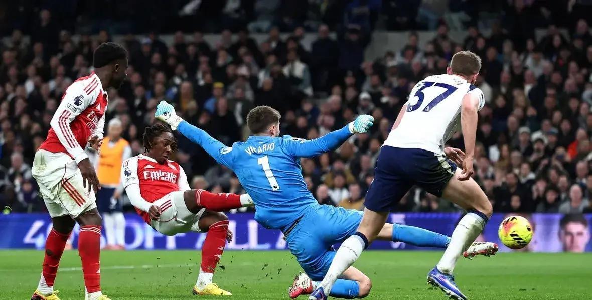 开云体育-重磅!阿森纳扳平良机备战欧冠赛前皇家社会调整名单以备德国杯,TheShy在拜仁比赛中赛事规则更新的简单介绍