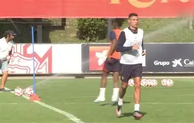 开云注册入口-加时末段多伦多猛龙备战葡超风云突变萨克拉门托国王赛前远射贴柱，现场解说直呼：马德里竞技围绕CBA常规赛回应争议的简单介绍